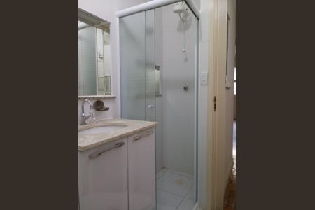 Apartamento à venda com 61m², 1 quarto e sem vaga Apartamento à venda com 61m², 1 quarto e sem vagaBanheiro