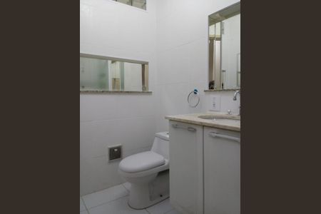 Apartamento à venda com 61m², 1 quarto e sem vaga Apartamento à venda com 61m², 1 quarto e sem vagaBanheiro