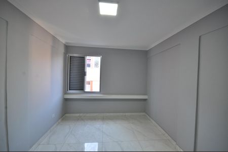Apartamento à venda com 95m², 3 quartos e 2 vagasQuarto 2