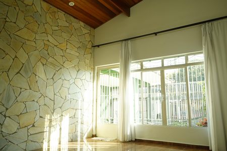 Sala de casa à venda com 2 quartos, 210m² em Penha de França, São Paulo