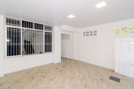 Garagem de casa para alugar com 3 quartos, 126m² em Indianópolis, São Paulo
