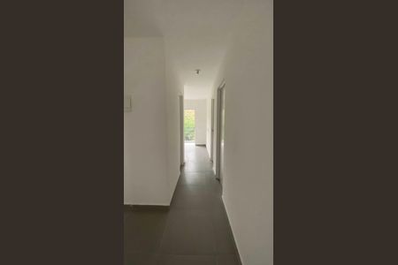 Corredor de apartamento para alugar com 2 quartos, 46m² em Laranjal, São Gonçalo