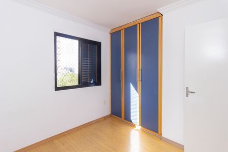 Quarto 3 de apartamento para alugar com 3 quartos, 76m² em Jardim Iris, São Paulo
