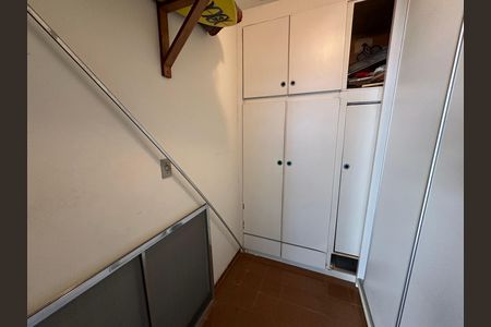 Apartamento para alugar com 149m², 3 quartos e 2 vagas Apartamento para alugar com 149m², 3 quartos e 2 vagasQuarto de Serviço
