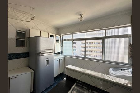 Apartamento para alugar com 149m², 3 quartos e 2 vagas Apartamento para alugar com 149m², 3 quartos e 2 vagasCozinha