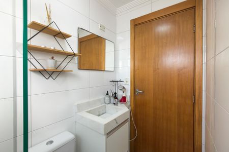 Apartamento para alugar com 70m², 2 quartos e 1 vagaBanheiro da Suíte 