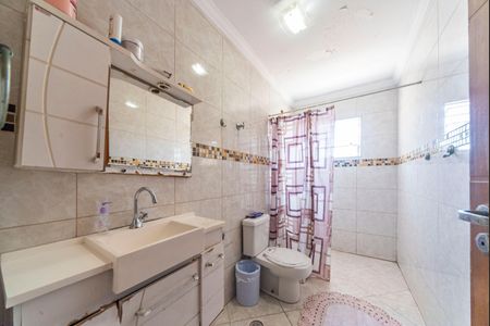 Banheiro 2 de casa à venda com 3 quartos, 250m² em Jardim do Estádio, Santo André