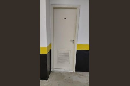 Deposito na garagem de apartamento para alugar com 4 quartos, 165m² em Vila Mariana, São Paulo