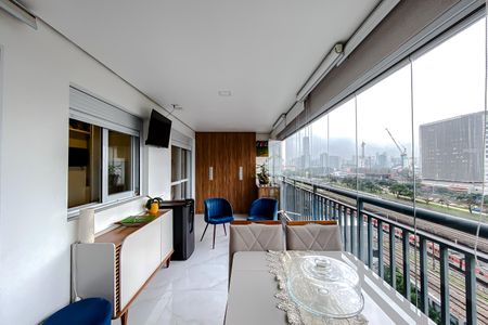 Apartamento à venda com 75m², 2 quartos e 1 vagaVaranda da Sala