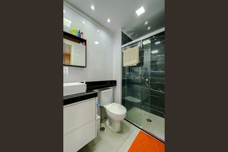 Apartamento à venda com 75m², 2 quartos e 1 vagaBanheiro da Suíte