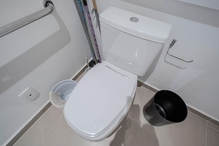 Studio para alugar com 32m², 1 quarto e sem vaga Studio para alugar com 32m², 1 quarto e sem vagaBanheiro