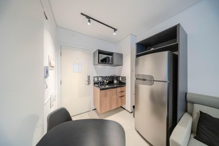 Studio para alugar com 32m², 1 quarto e sem vaga Studio para alugar com 32m², 1 quarto e sem vagaCozinha