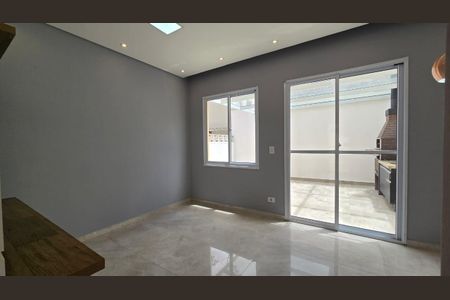 Casa de condomínio para alugar com 60m², 2 quartos e 2 vagas Casa de condomínio para alugar com 60m², 2 quartos e 2 vagasSala