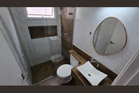 Casa de condomínio para alugar com 60m², 2 quartos e 2 vagas Casa de condomínio para alugar com 60m², 2 quartos e 2 vagasBanheiro