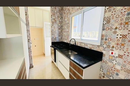 Cozinha de casa de condomínio para alugar com 2 quartos, 60m² em Tijuco Preto, Cotia