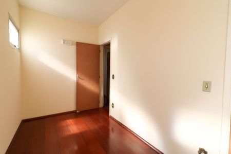 Apartamento à venda com 85m², 3 quartos e 1 vaga Apartamento à venda com 85m², 3 quartos e 1 vagaQuarto 2