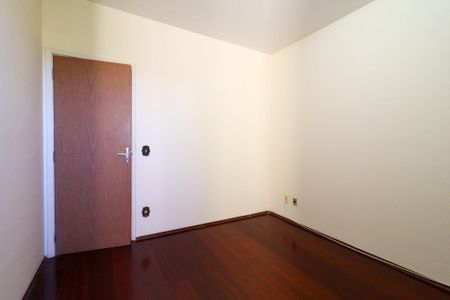 Apartamento à venda com 85m², 3 quartos e 1 vaga Apartamento à venda com 85m², 3 quartos e 1 vagaQuarto 2