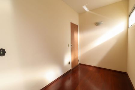 Apartamento à venda com 85m², 3 quartos e 1 vaga Apartamento à venda com 85m², 3 quartos e 1 vagaQuarto 2
