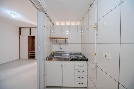 Cozinha de kitnet/studio para alugar com 1 quarto, 25m² em Bela Vista, São Paulo