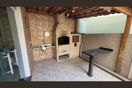 Apartamento à venda com 59m², 3 quartos e 1 vaga Apartamento à venda com 59m², 3 quartos e 1 vagaÁrea comum - Churrasqueira