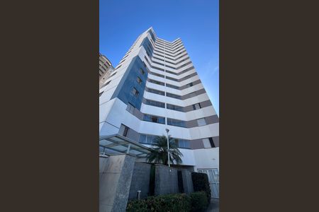 Apartamento para alugar com 61m², 2 quartos e 1 vaga