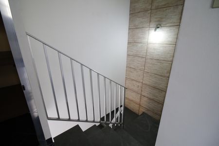 Casa de condomínio para alugar com 85m², 2 quartos e 1 vagaHall