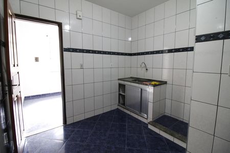 Casa de condomínio para alugar com 85m², 2 quartos e 1 vagaCozinha