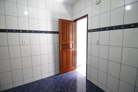 Cozinha de casa de condomínio para alugar com 2 quartos, 85m² em Taquara, Rio de Janeiro