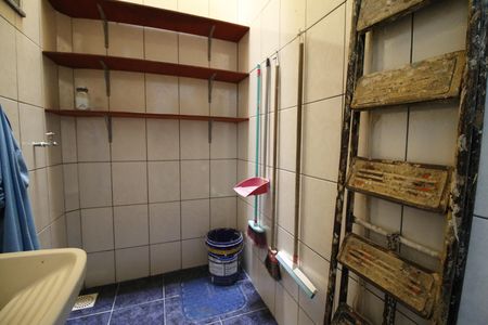 Casa de condomínio para alugar com 85m², 2 quartos e 1 vaga Área de Serviço