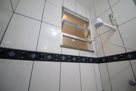Casa de condomínio para alugar com 85m², 2 quartos e 1 vagaBanheiro