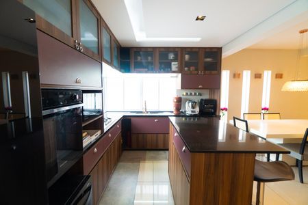 Cozinha de casa para alugar com 3 quartos, 180m² em Parque Jabaquara, São Paulo