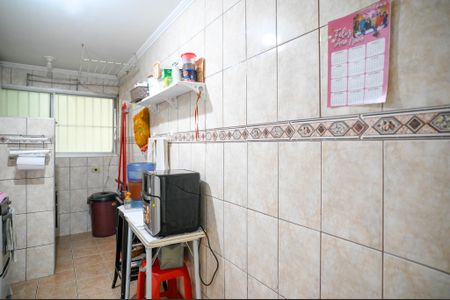 Cozinha de apartamento à venda com 2 quartos, 61m² em Vila Heliopolis, São Paulo