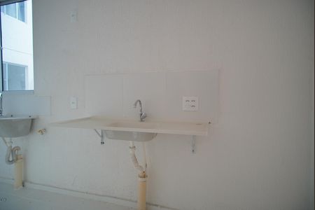 Cozinha de apartamento para alugar com 2 quartos, 41m² em Santa Rosa de Lima, Porto Alegre