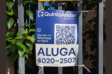 Placa na Fachada de apartamento para alugar com 2 quartos, 41m² em Santa Rosa de Lima, Porto Alegre