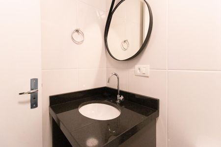 Banheiro de kitnet/studio à venda com 1 quarto, 19m² em Rebouças, Curitiba