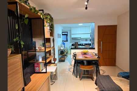 Apartamento para alugar com 82m², 2 quartos e 1 vaga