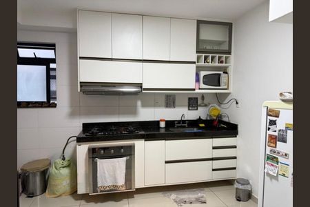 Apartamento para alugar com 2 quartos, 82m² em Teixeiras, Juiz de Fora