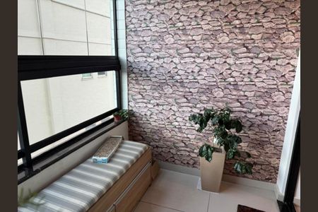 Apartamento para alugar com 2 quartos, 82m² em Teixeiras, Juiz de Fora