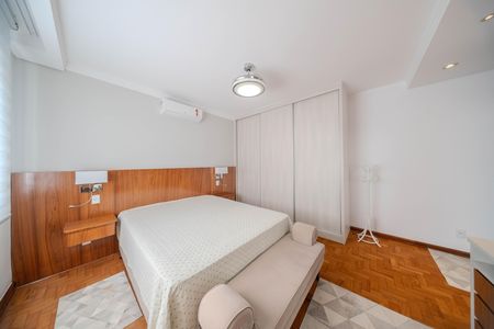 Apartamento à venda com 172m², 3 quartos e 1 vaga Apartamento à venda com 172m², 3 quartos e 1 vagaSuíte 1
