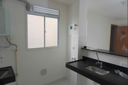 Cozinha de apartamento para alugar com 2 quartos, 39m² em Chácara Estela, Barueri