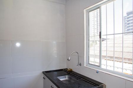 Casa para alugar com 35m², 1 quarto e sem vaga