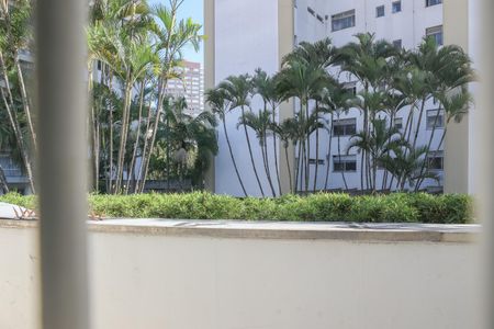 Casa à venda com 322m², 5 quartos e 3 vagasVista do Quarto 2