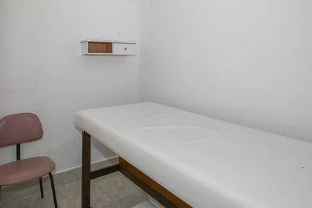 Casa à venda com 322m², 5 quartos e 3 vagasClínica