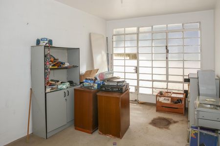 Casa à venda com 322m², 5 quartos e 3 vagasQuarto 3