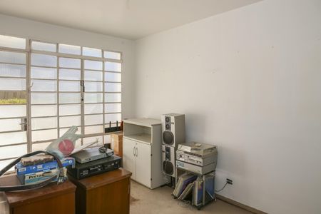Casa à venda com 322m², 5 quartos e 3 vagasQuarto 3