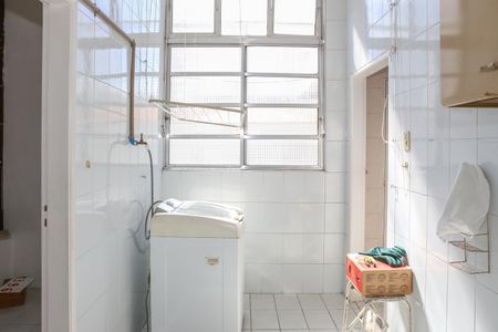 Casa à venda com 322m², 5 quartos e 3 vagasÁrea de Serviço