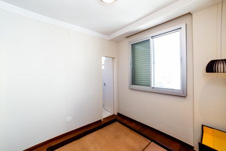 Apartamento à venda com 130m², 2 quartos e 1 vaga Apartamento à venda com 130m², 2 quartos e 1 vagaSuíte