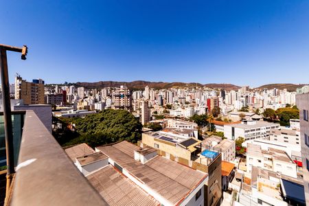 Apartamento à venda com 130m², 2 quartos e 1 vaga Apartamento à venda com 130m², 2 quartos e 1 vagaVista da Cobertura