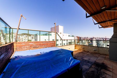 Apartamento à venda com 130m², 2 quartos e 1 vaga Apartamento à venda com 130m², 2 quartos e 1 vagaCobertura