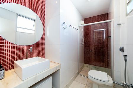 Apartamento à venda com 130m², 2 quartos e 1 vaga Apartamento à venda com 130m², 2 quartos e 1 vagaBanheiro da Suíte